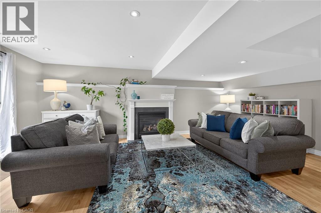 135 Independence Drive, Hamilton, ON - Indoor Photo Showing Living Room With Fireplace