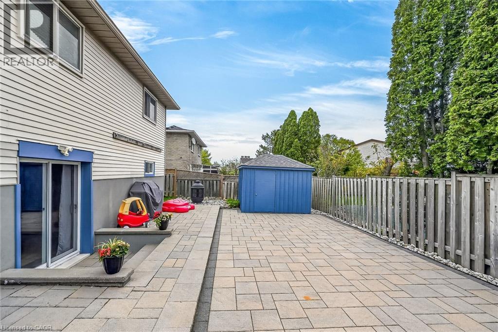 135 Independence Drive, Hamilton, ON - Outdoor With Exterior