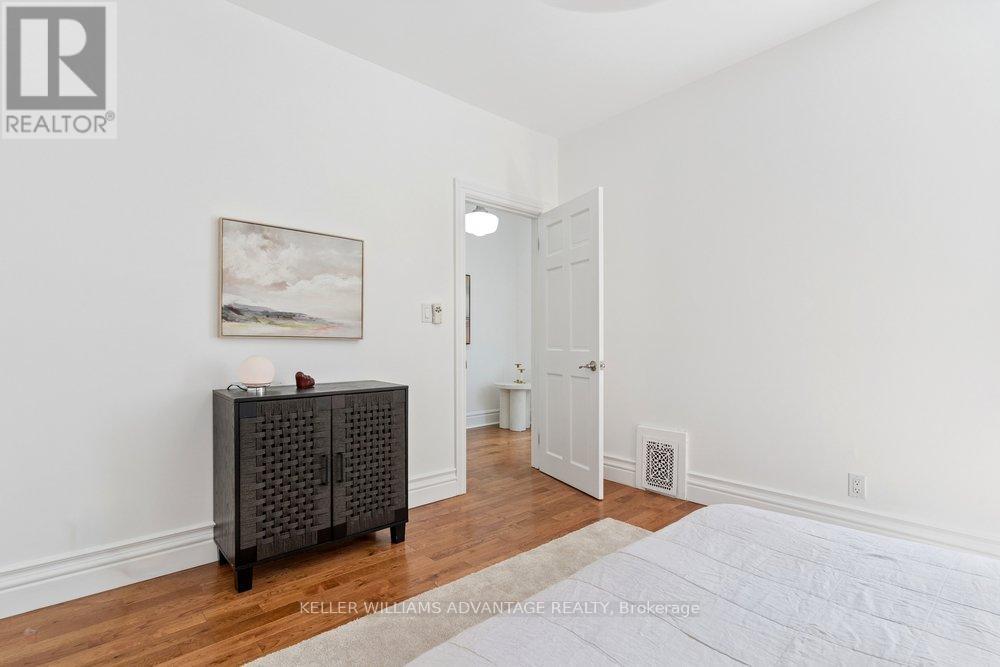 5 Mark Street, Toronto, ON - Indoor Photo Showing Bedroom
