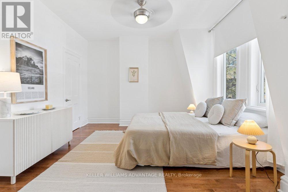 5 Mark Street, Toronto, ON - Indoor Photo Showing Bedroom