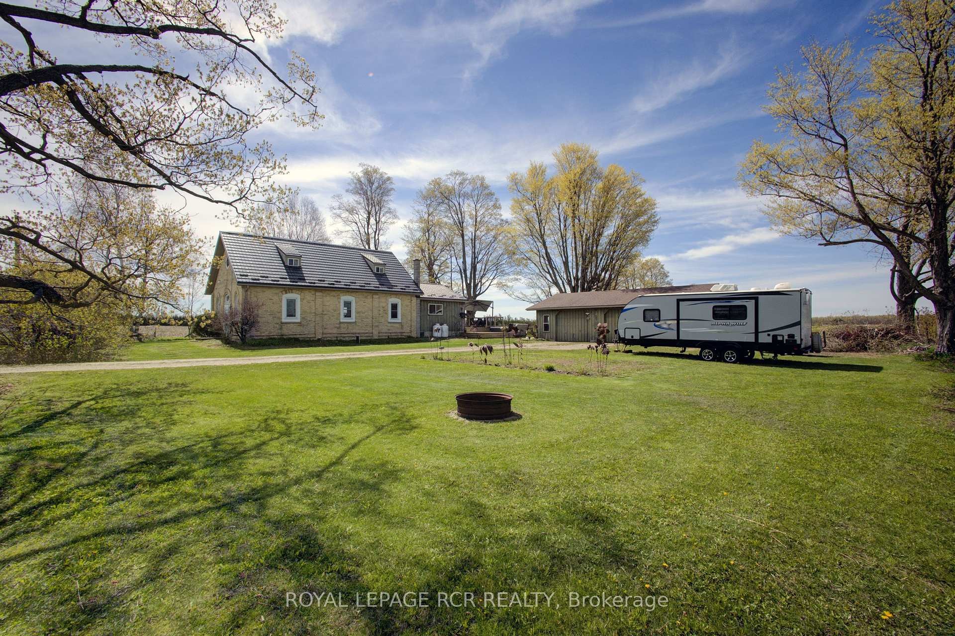8542 Concession 12 N/A, Mapleton, ON - Outdoor