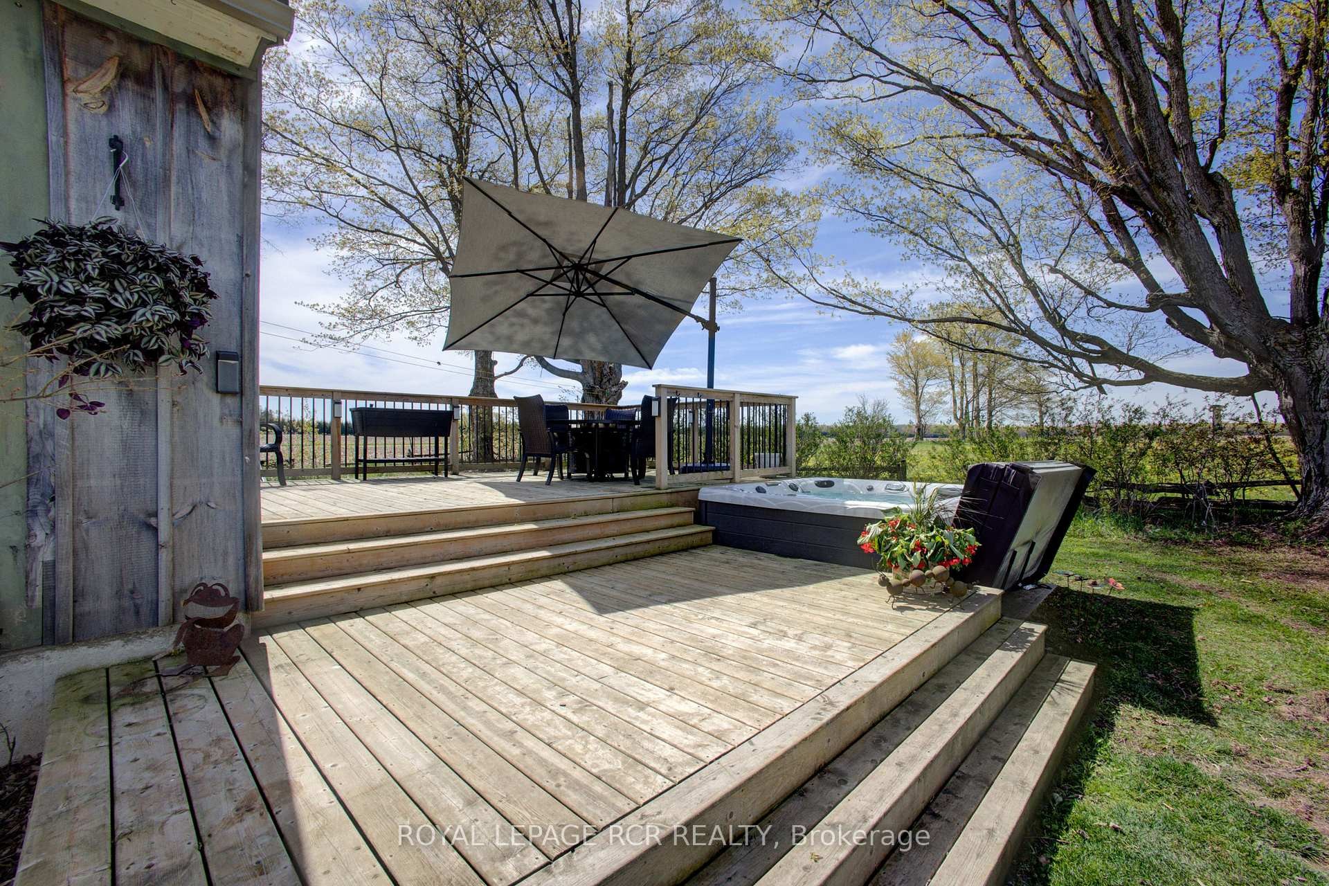 8542 Concession 12 N/A, Mapleton, ON - Outdoor With Deck Patio Veranda