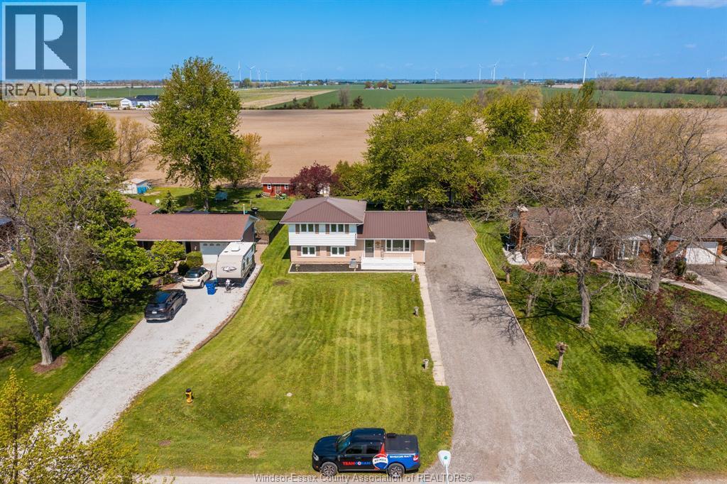 18 Campbell, Merlin, ON - Outdoor With View