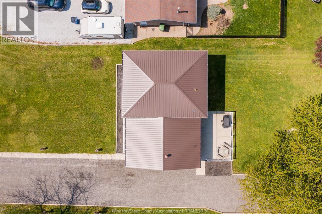 18 Campbell, Merlin, ON - Outdoor