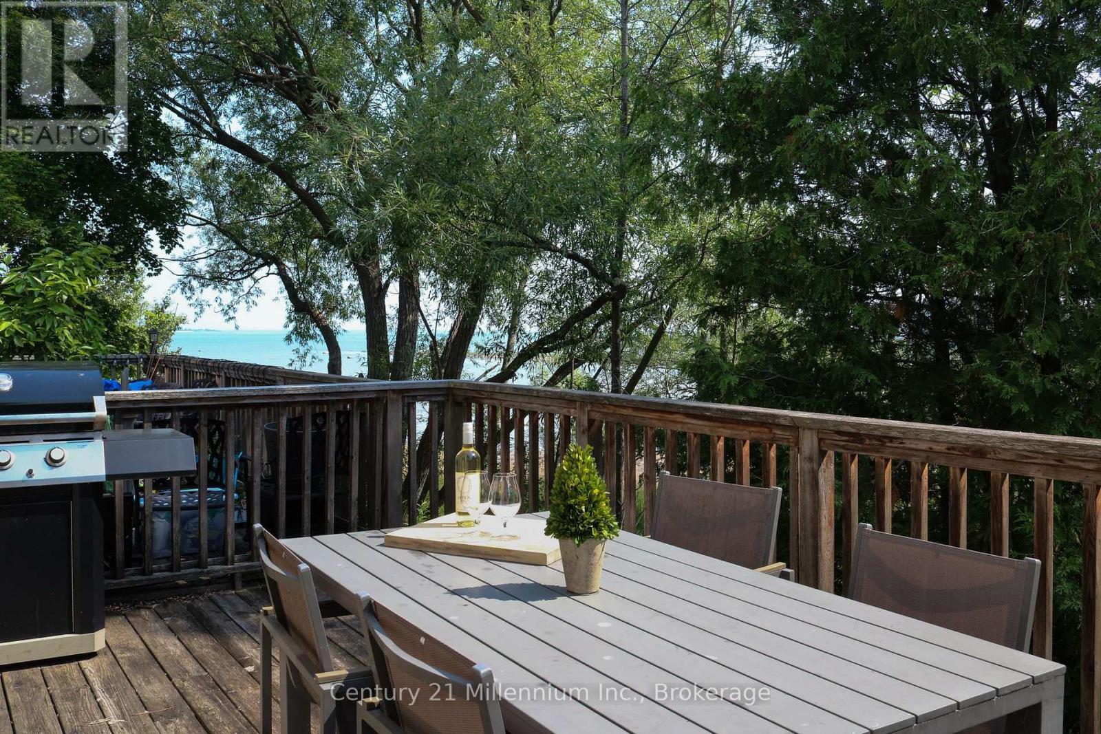 36 Lighthouse Lane E, Collingwood, ON - Outdoor With Deck Patio Veranda With Exterior