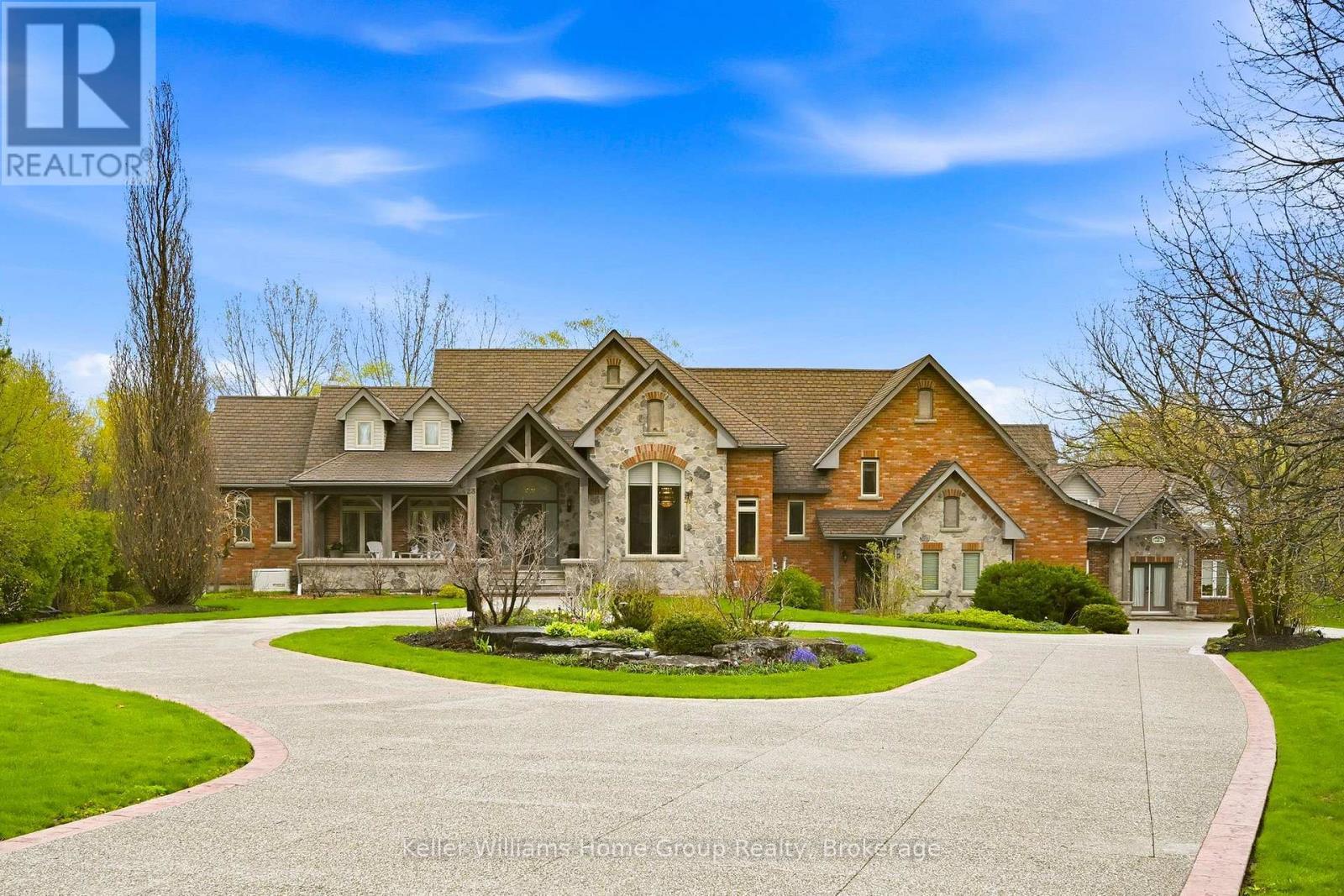 6423 Chelsea Road, Burlington, ON - Outdoor With Deck Patio Veranda With Facade