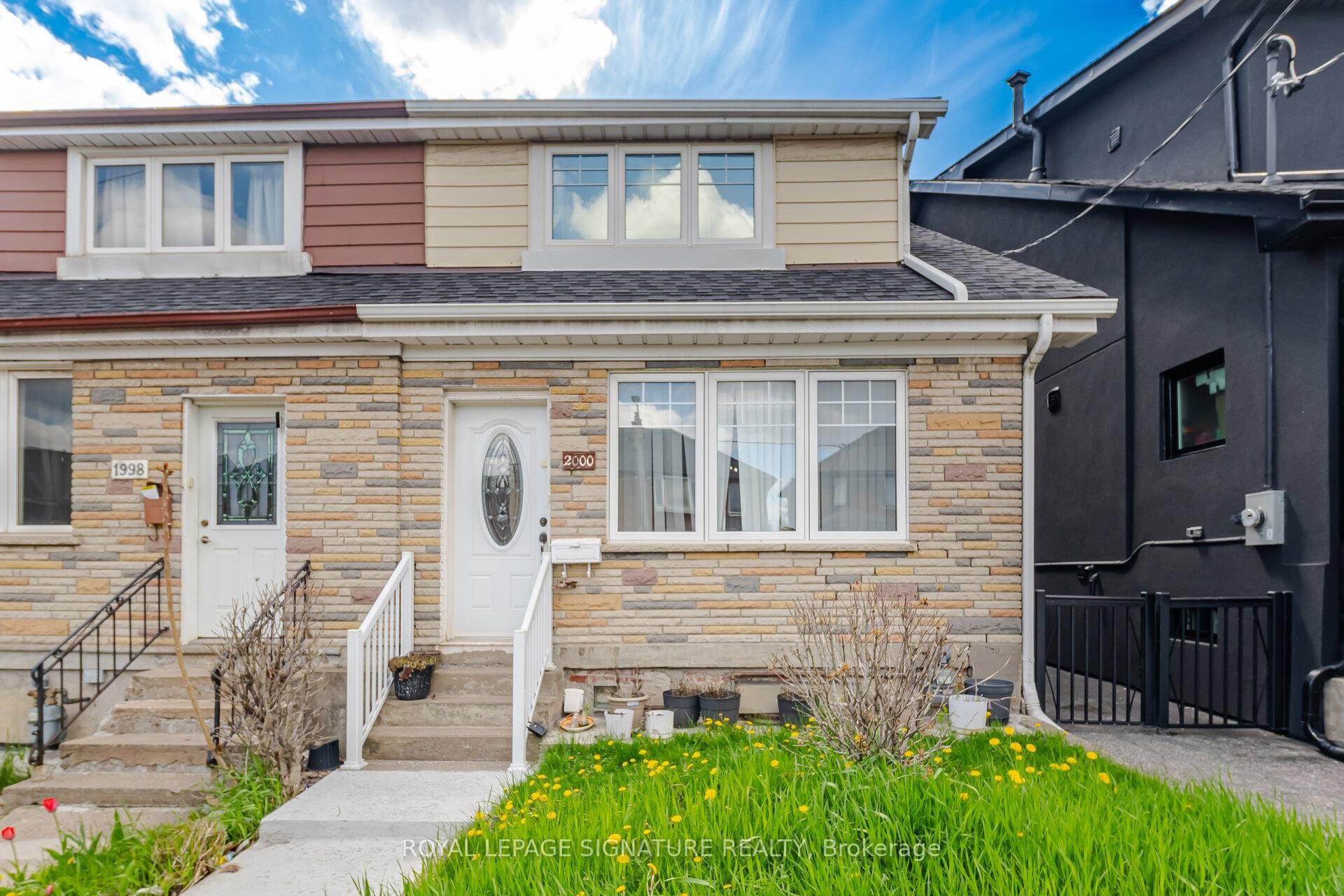1-2000 Dufferin Street, Toronto, ON