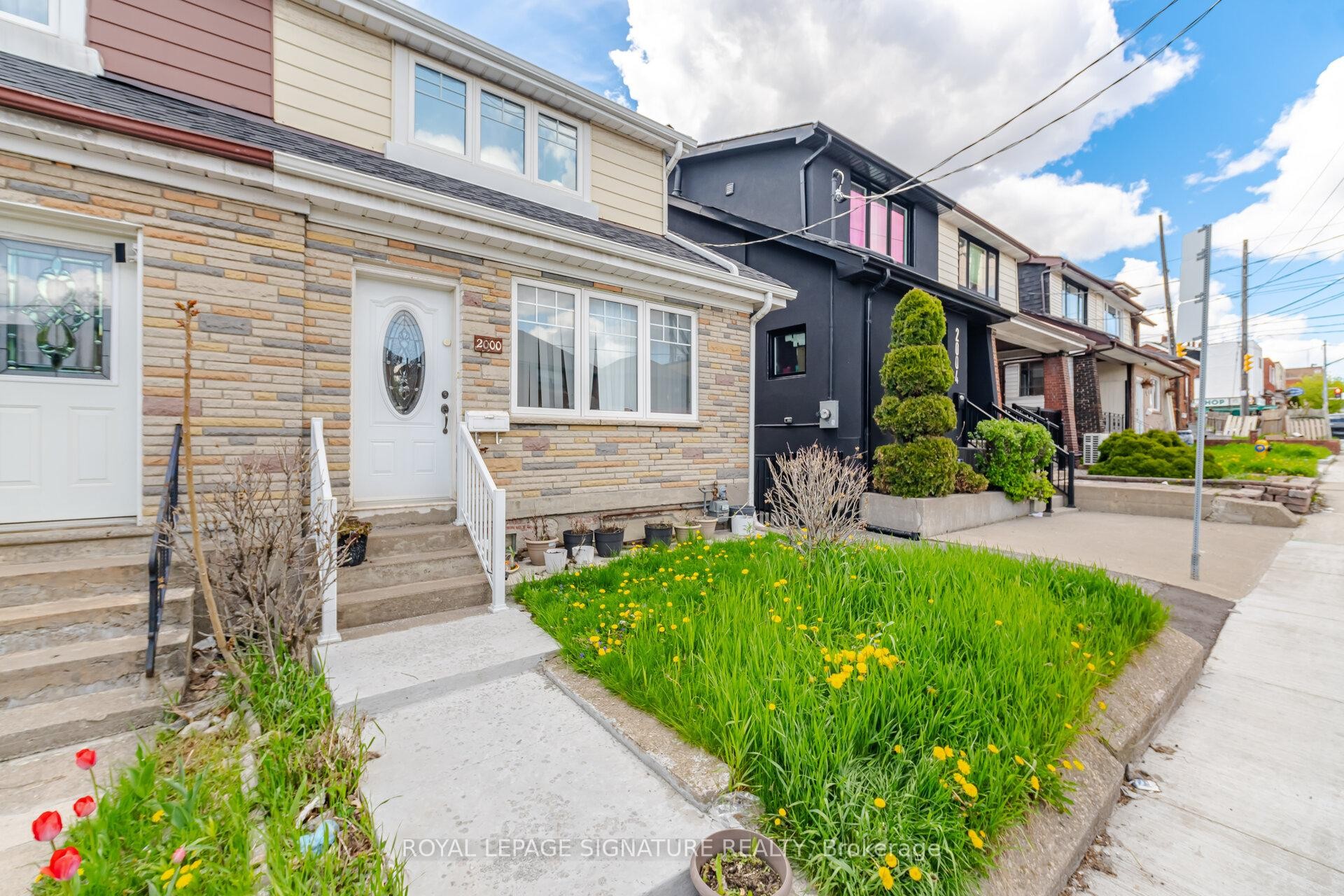 1-2000 Dufferin Street, Toronto, ON