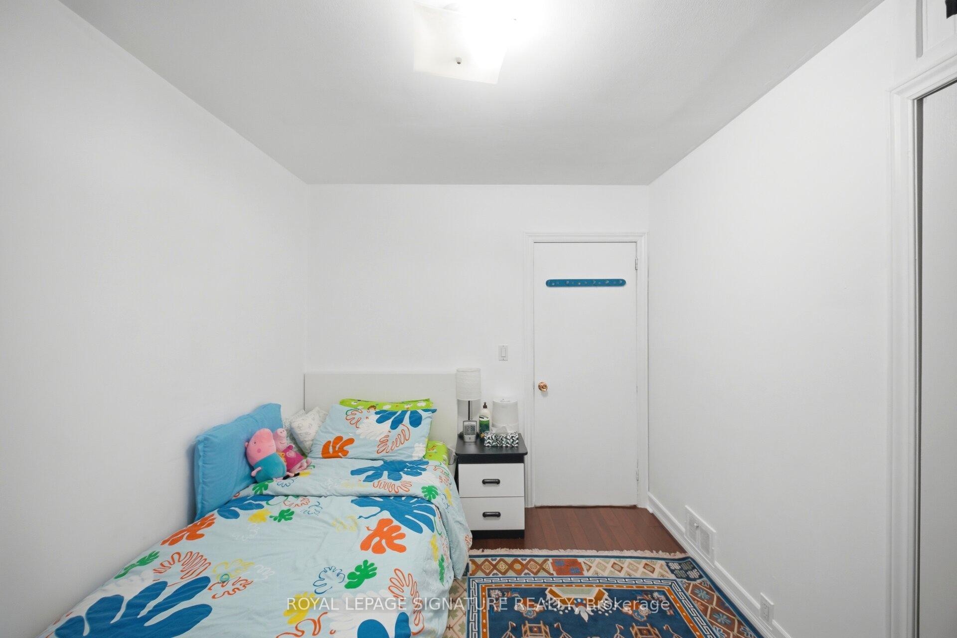 1-2000 Dufferin Street, Toronto, ON