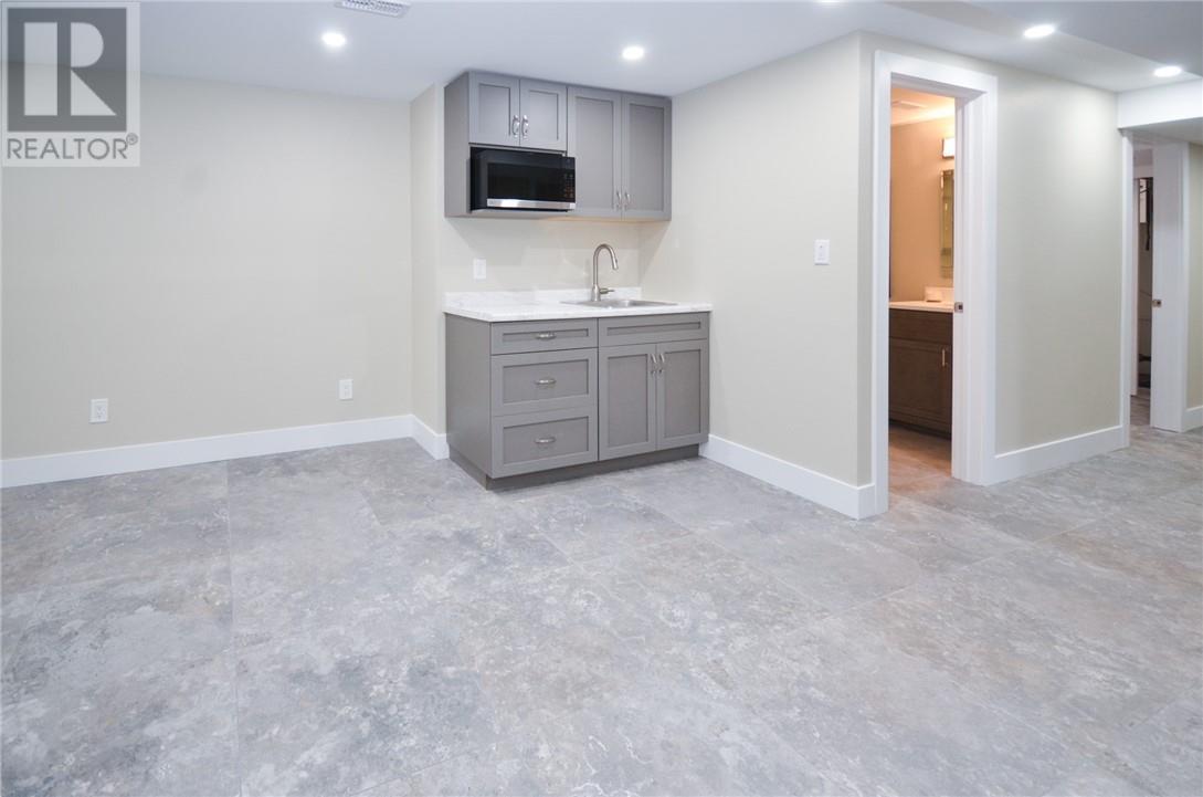 1855 Springdale Crescent, Sudbury, ON - Indoor