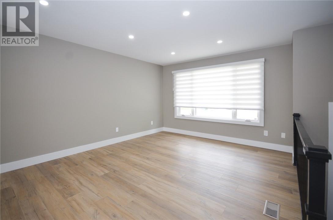 1855 Springdale Crescent, Sudbury, ON - Indoor Photo Showing Other Room