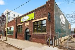 251 Princess St Winnipeg, MB R3B 1M1