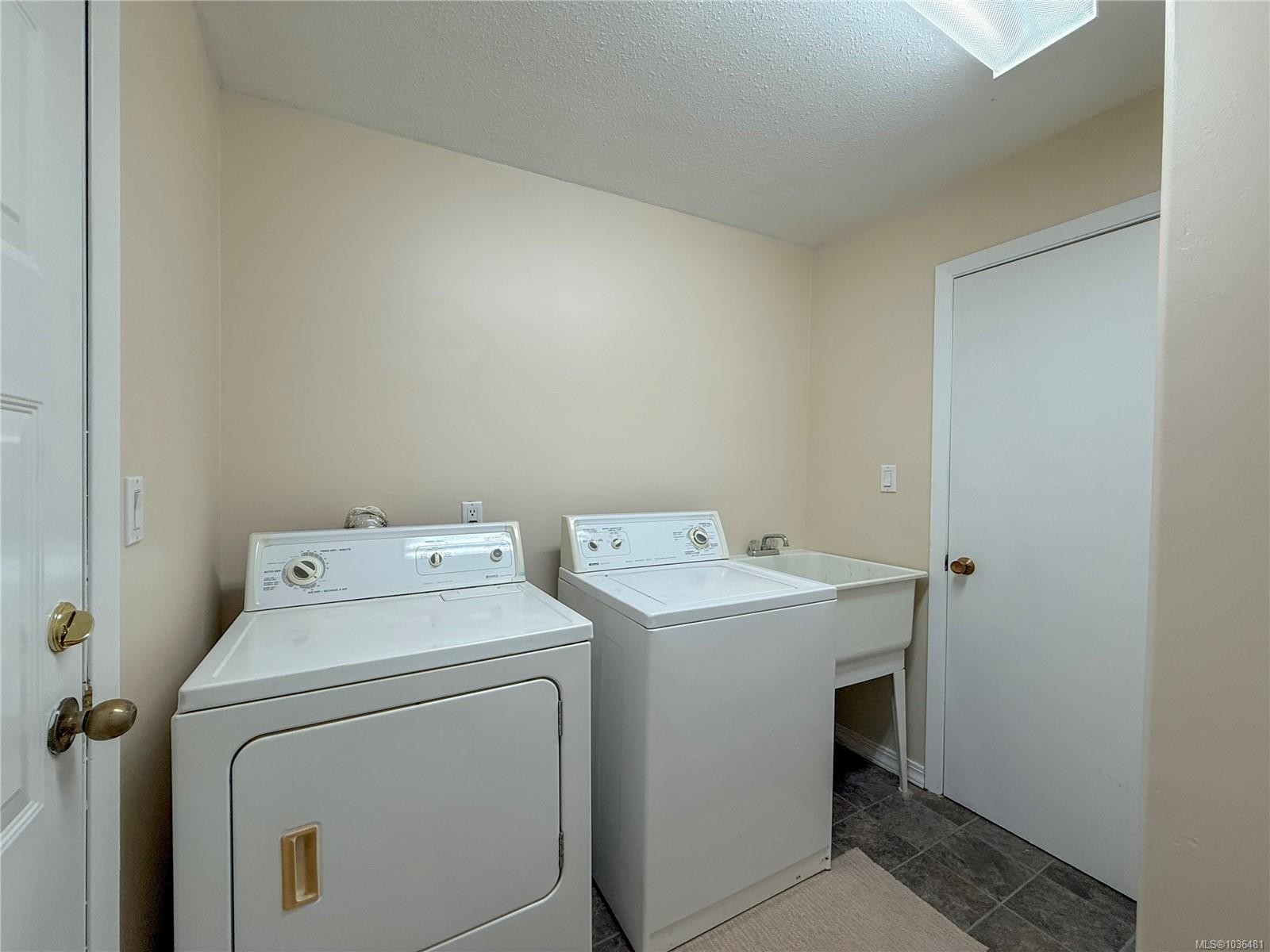 2714 Vallejo Rd, Campbell River, BC