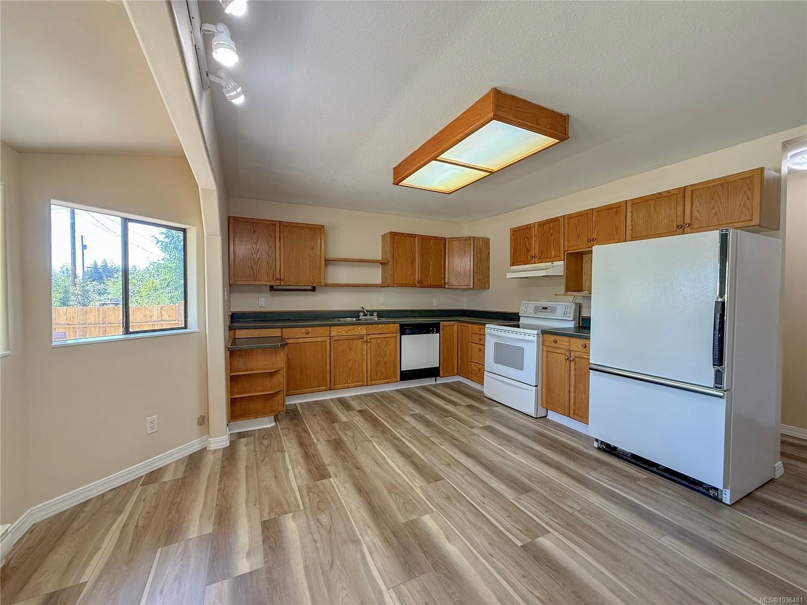 2714 Vallejo Rd, Campbell River, BC