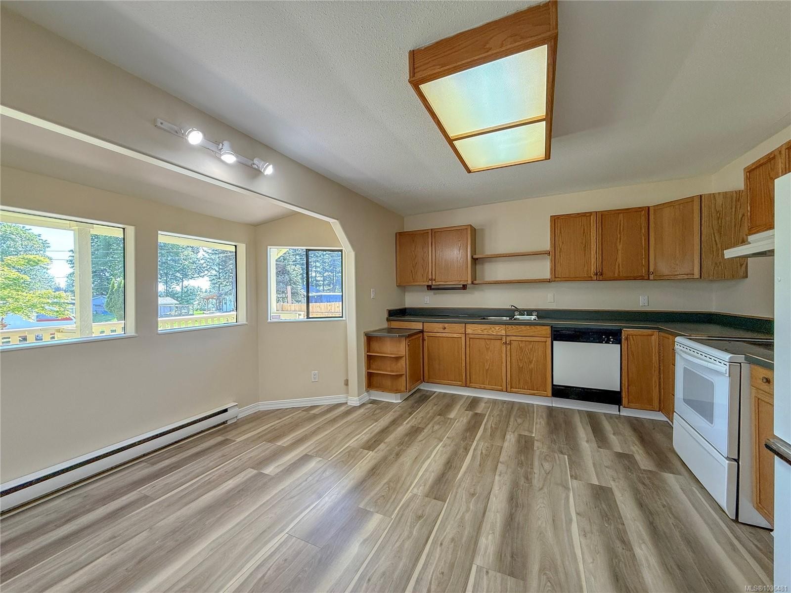 2714 Vallejo Rd, Campbell River, BC