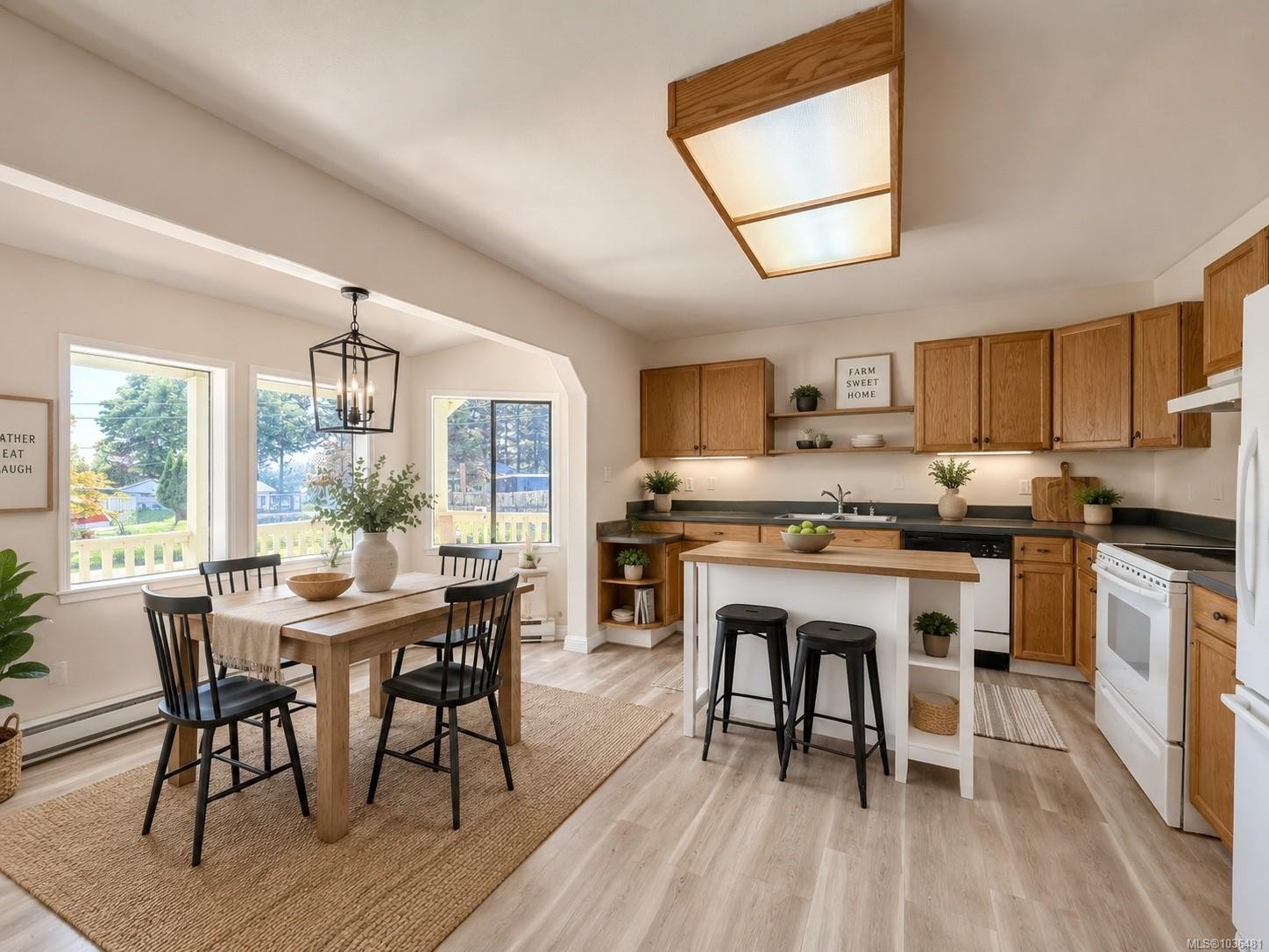2714 Vallejo Rd, Campbell River, BC