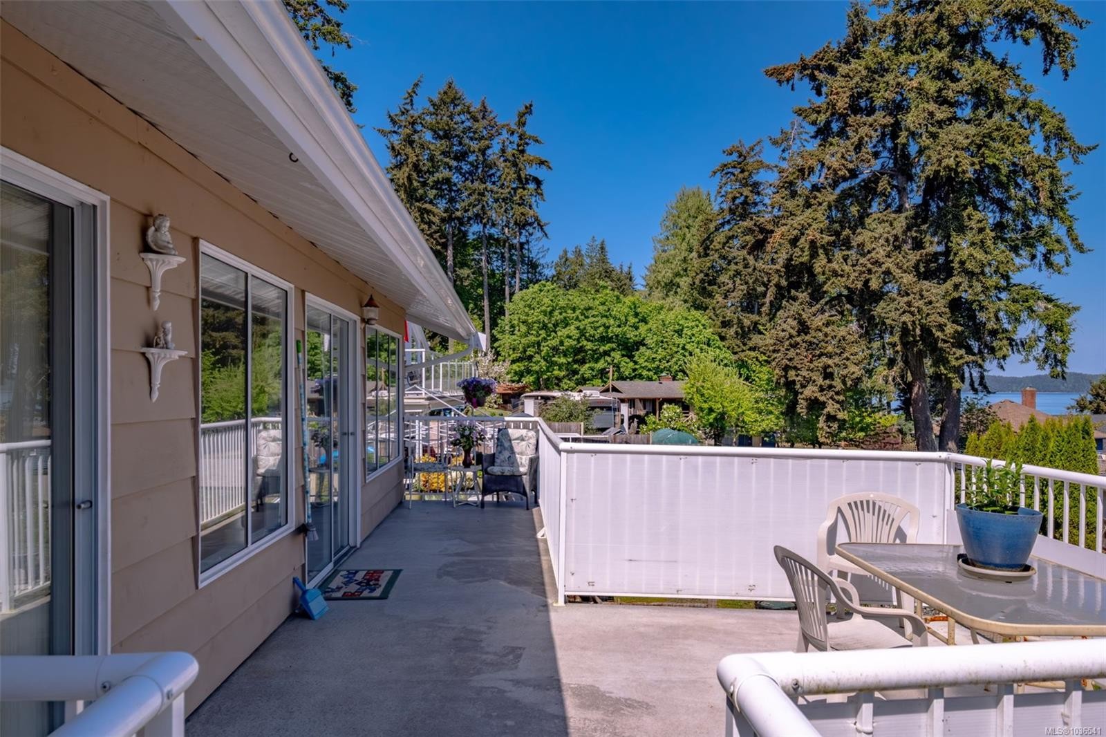 4301 Eva Rd, Bowser, BC