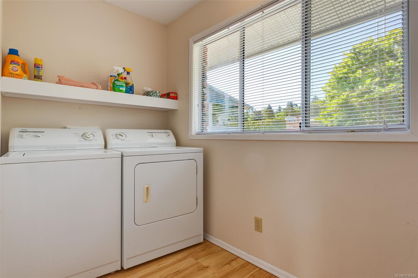 4301 Eva Rd, Bowser, BC
