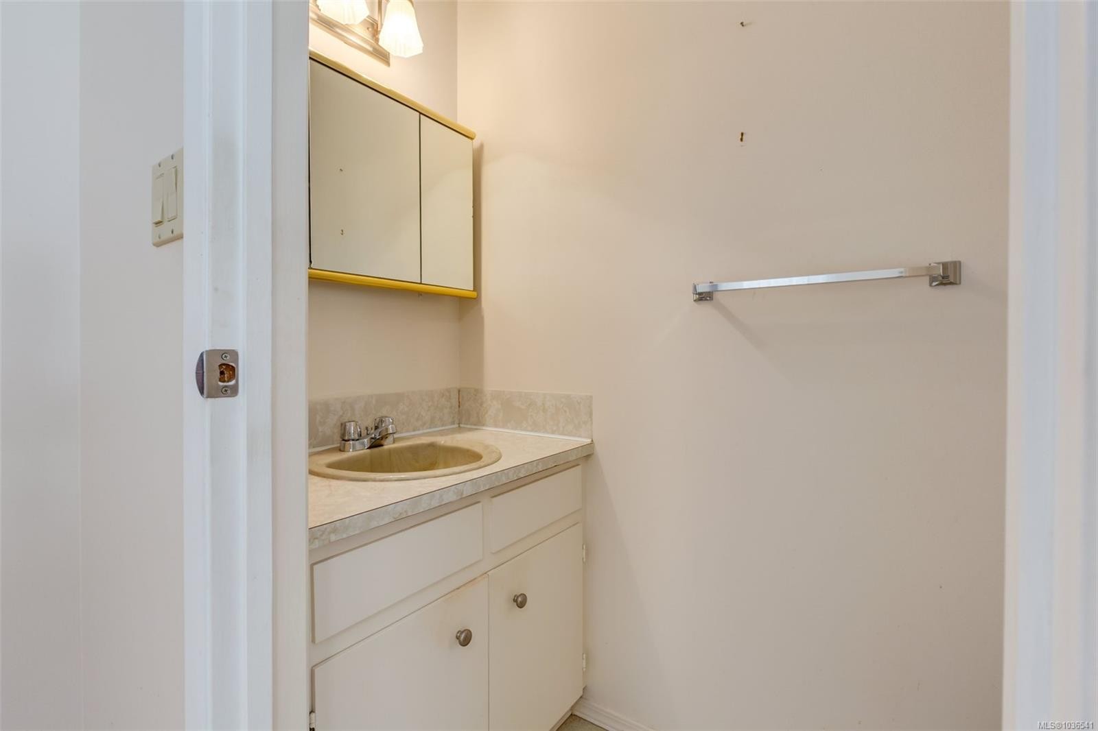 4301 Eva Rd, Bowser, BC