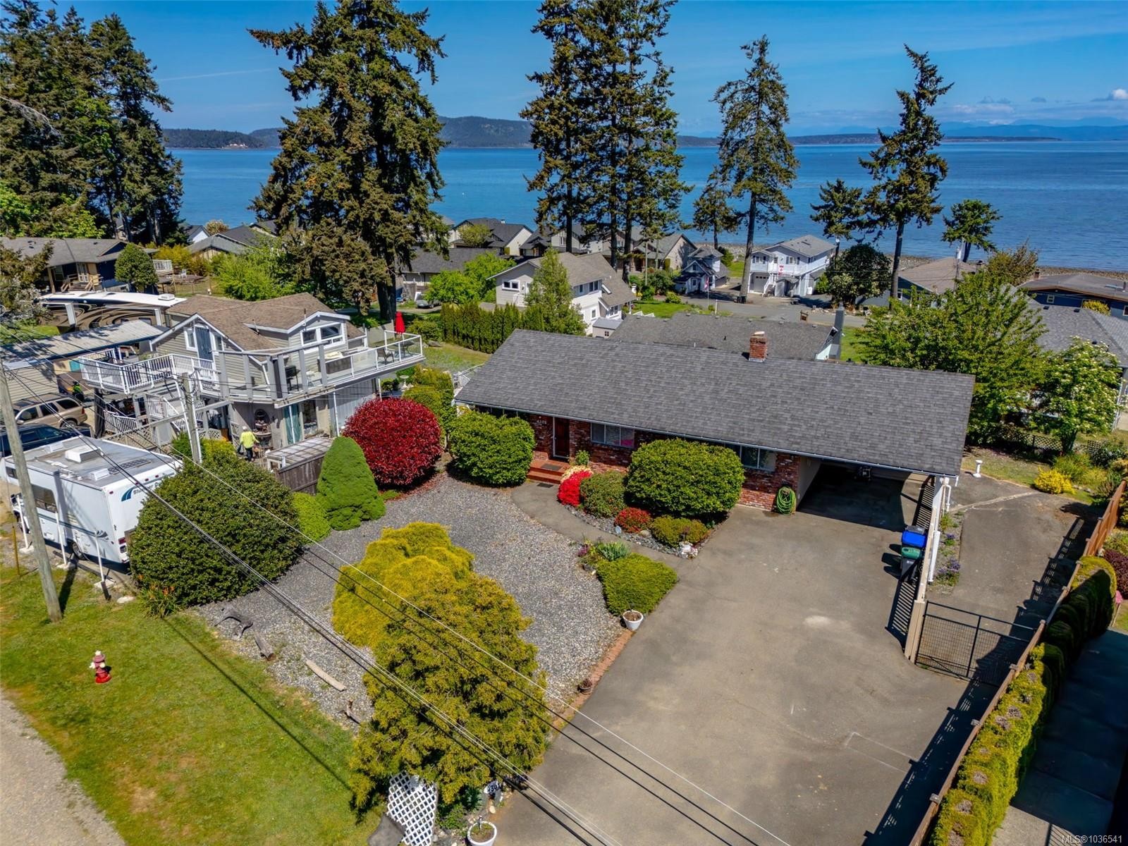 4301 Eva Rd, Bowser, BC