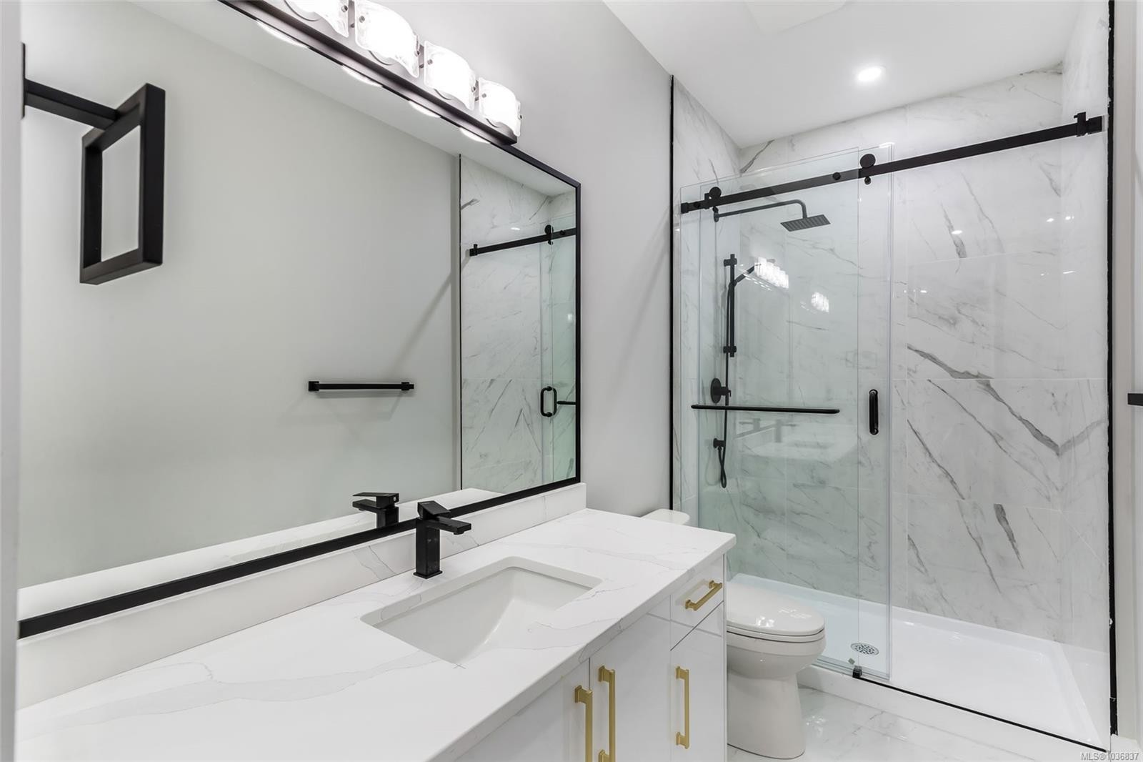 3865 Gulfview Dr, Nanaimo, BC