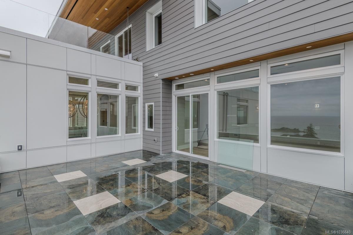 3887 Gulfview Dr, Nanaimo, BC
