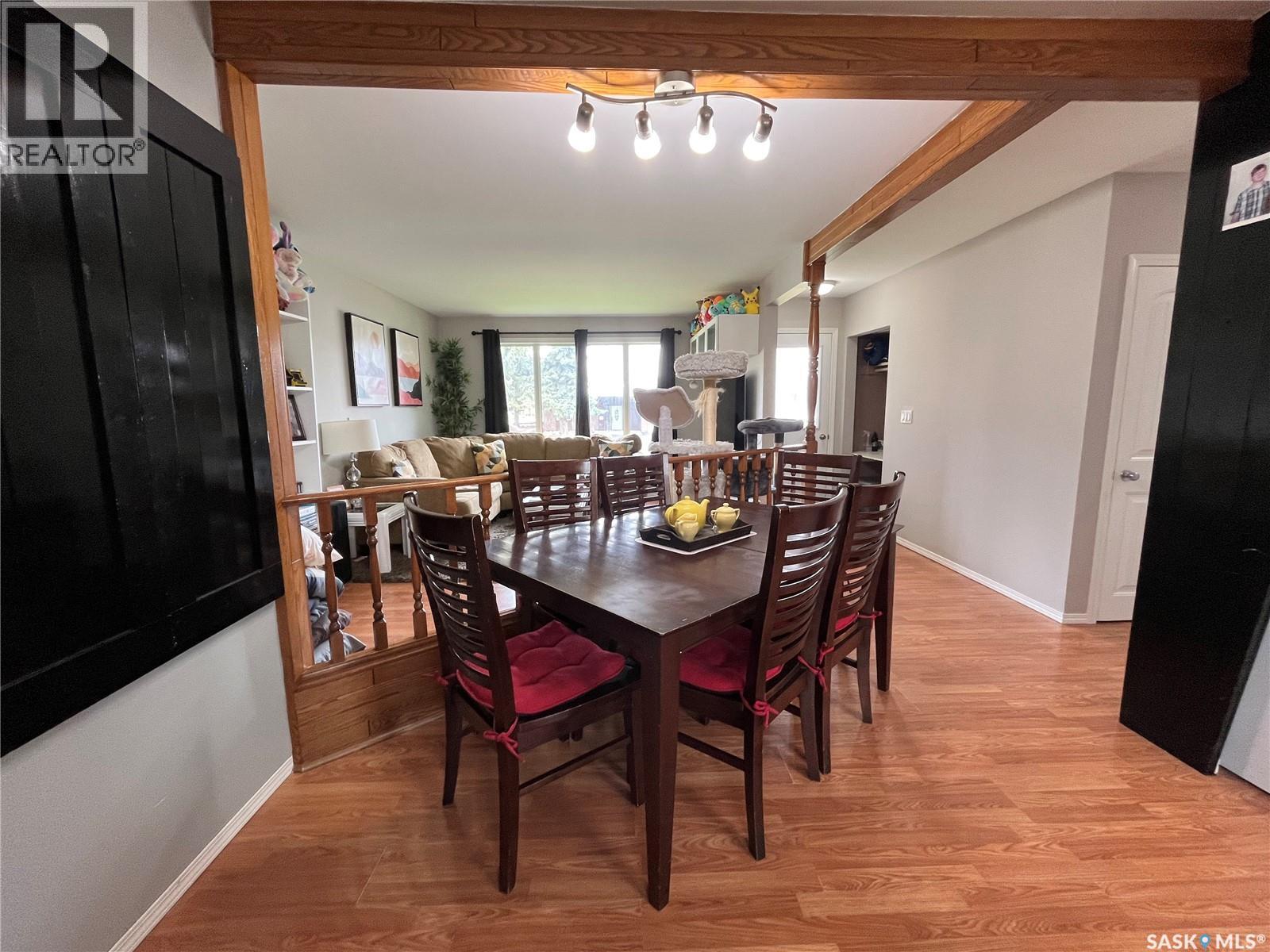 1001 Carlton Drive, Esterhazy, SK - Indoor Photo Showing Dining Room