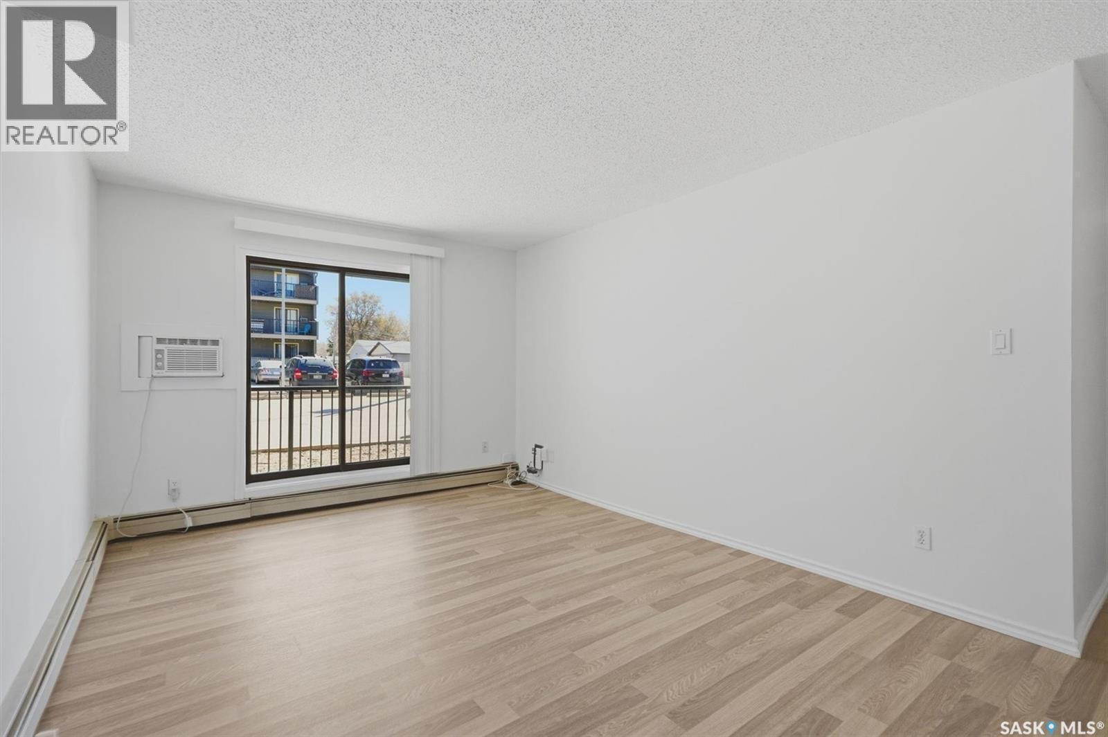 104 2233 St Henry Avenue, Saskatoon, SK - Indoor Photo Showing Other Room