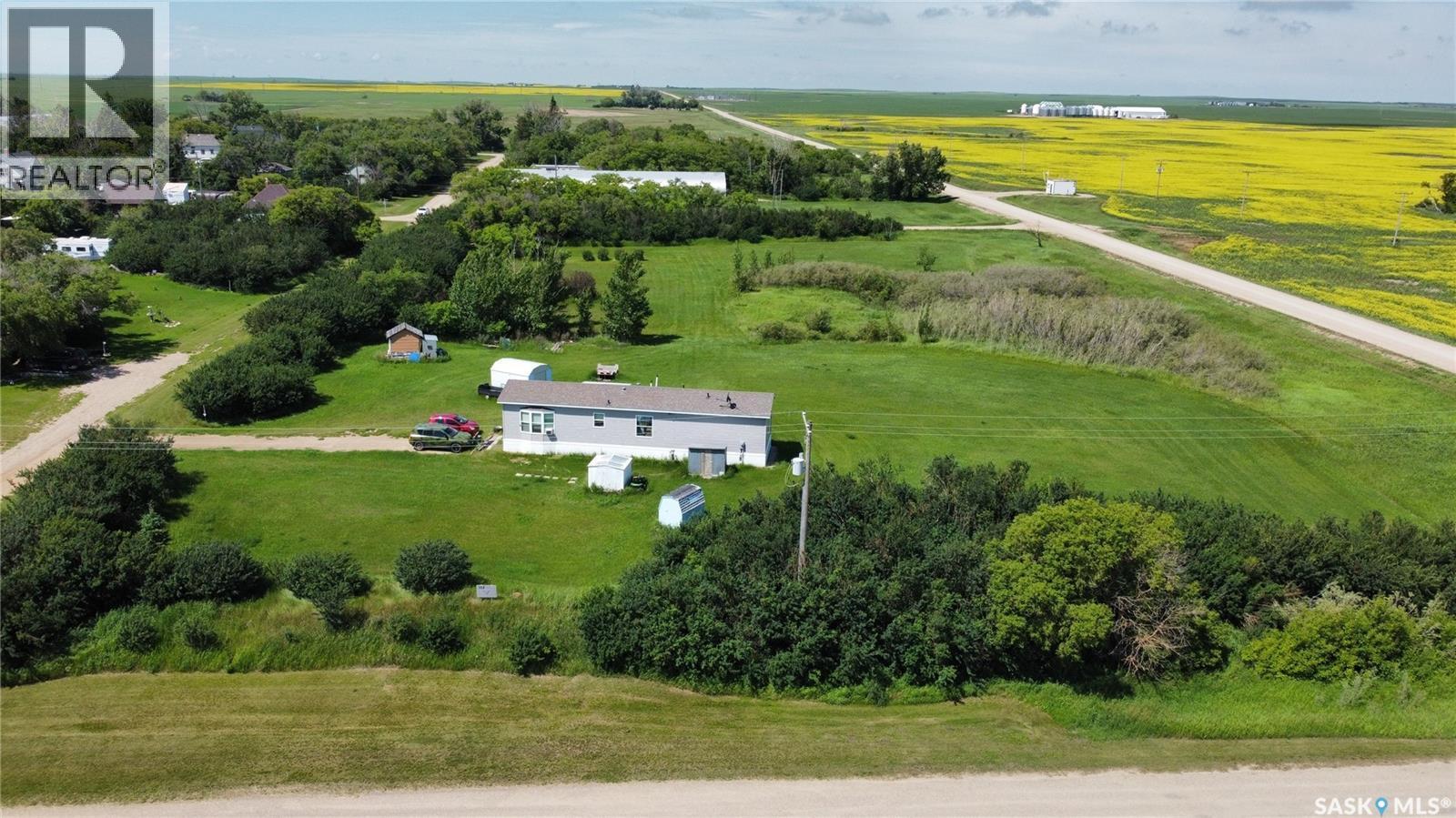 102 Herbert Street, Hawarden, SK