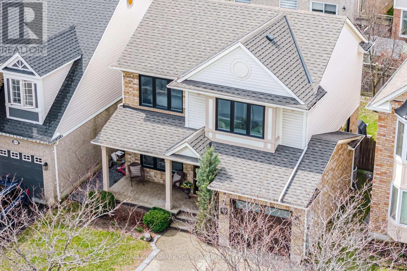 882 Mcduffe Crescent, Milton, ON - Outdoor