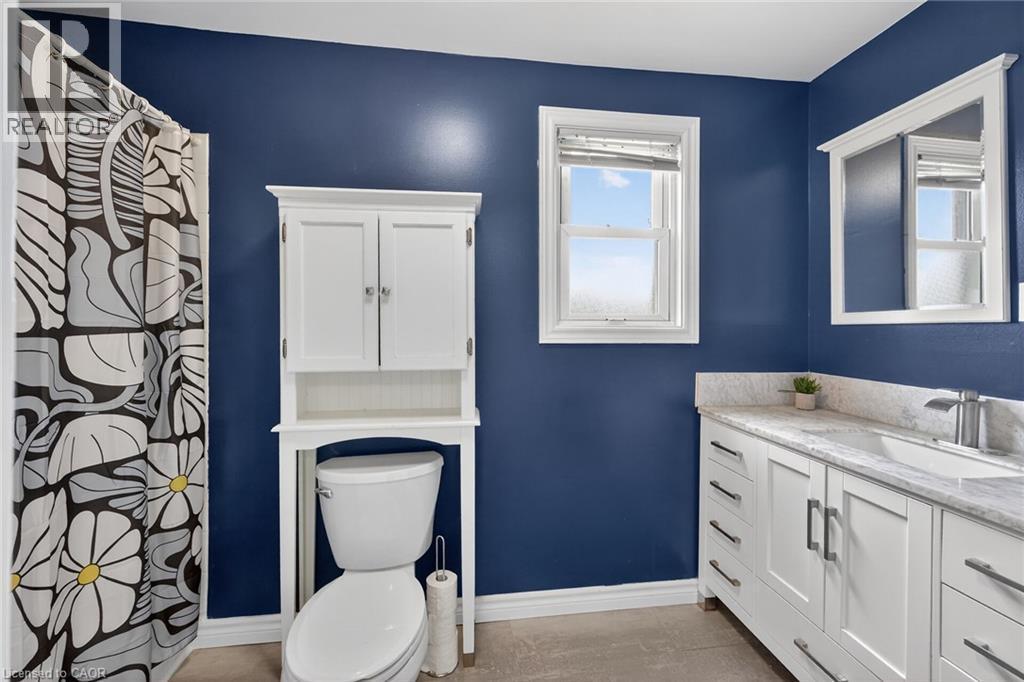 190 Campbell Avenue, Hamilton, ON - Indoor