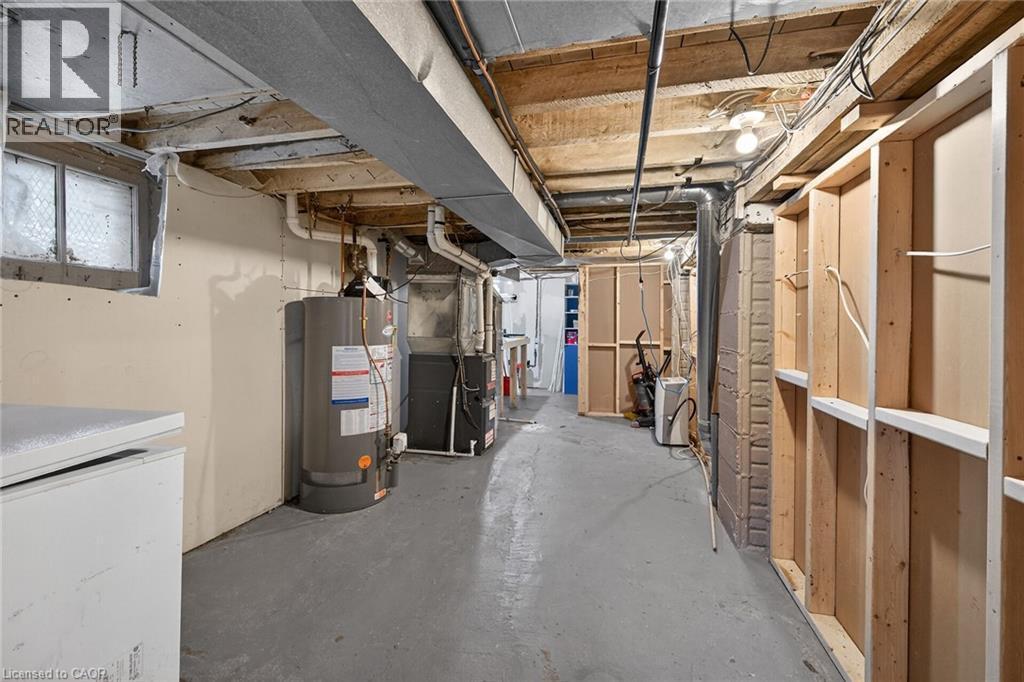 190 Campbell Avenue, Hamilton, ON - Indoor Photo Showing Basement