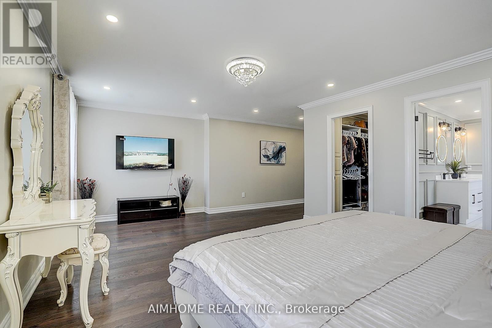 901 Eagle Ridge Drive, Oshawa, ON - Indoor Photo Showing Bedroom