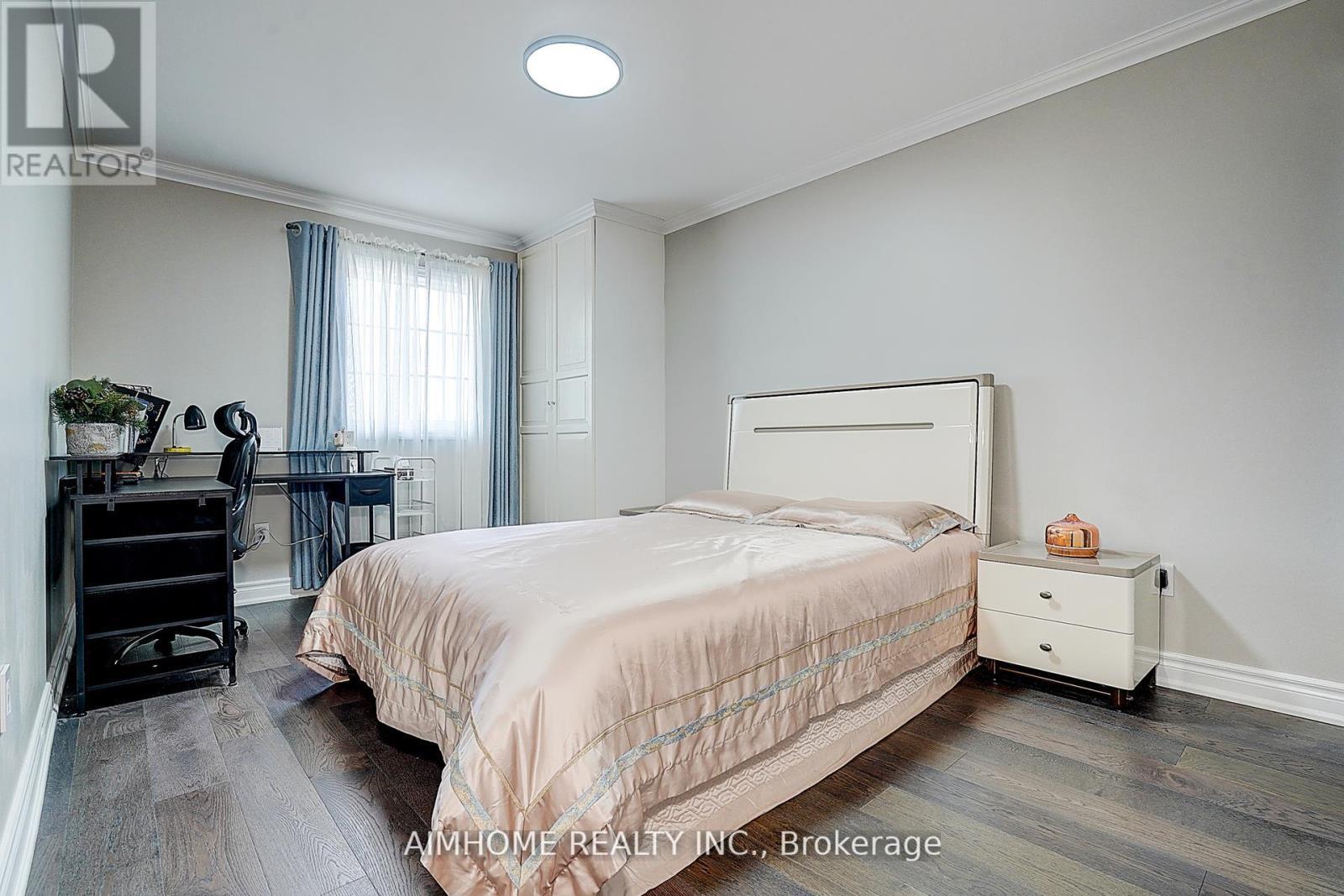 901 Eagle Ridge Drive, Oshawa, ON - Indoor Photo Showing Bedroom