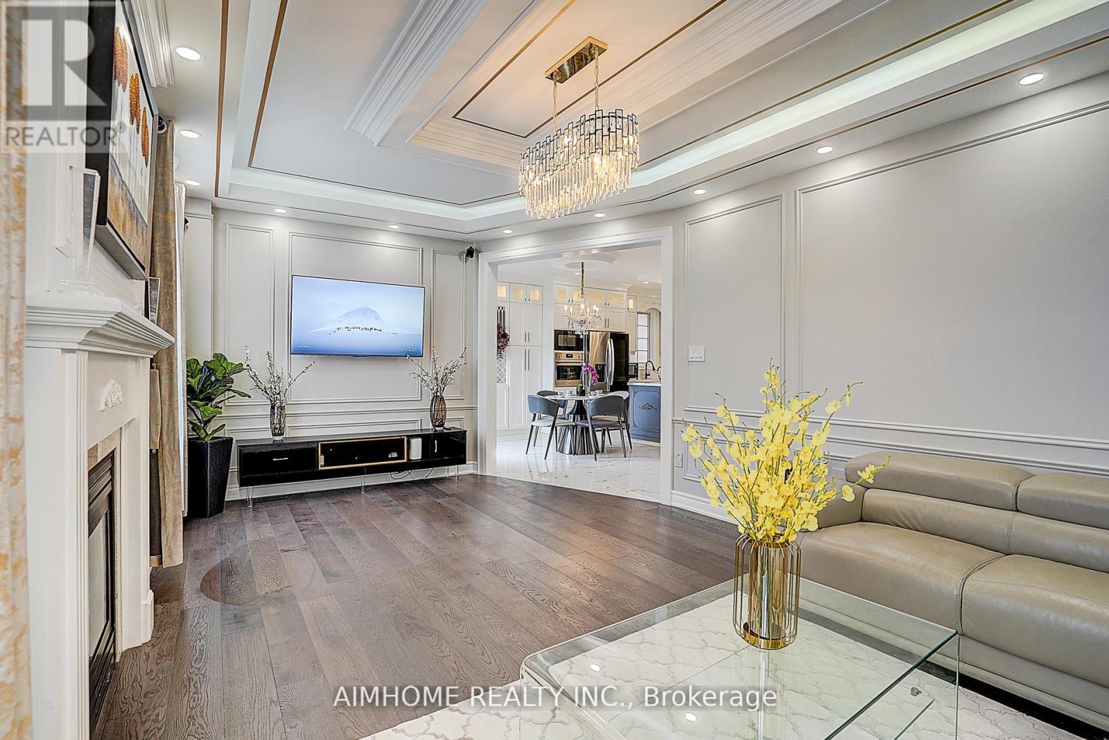 901 Eagle Ridge Drive, Oshawa, ON - Indoor