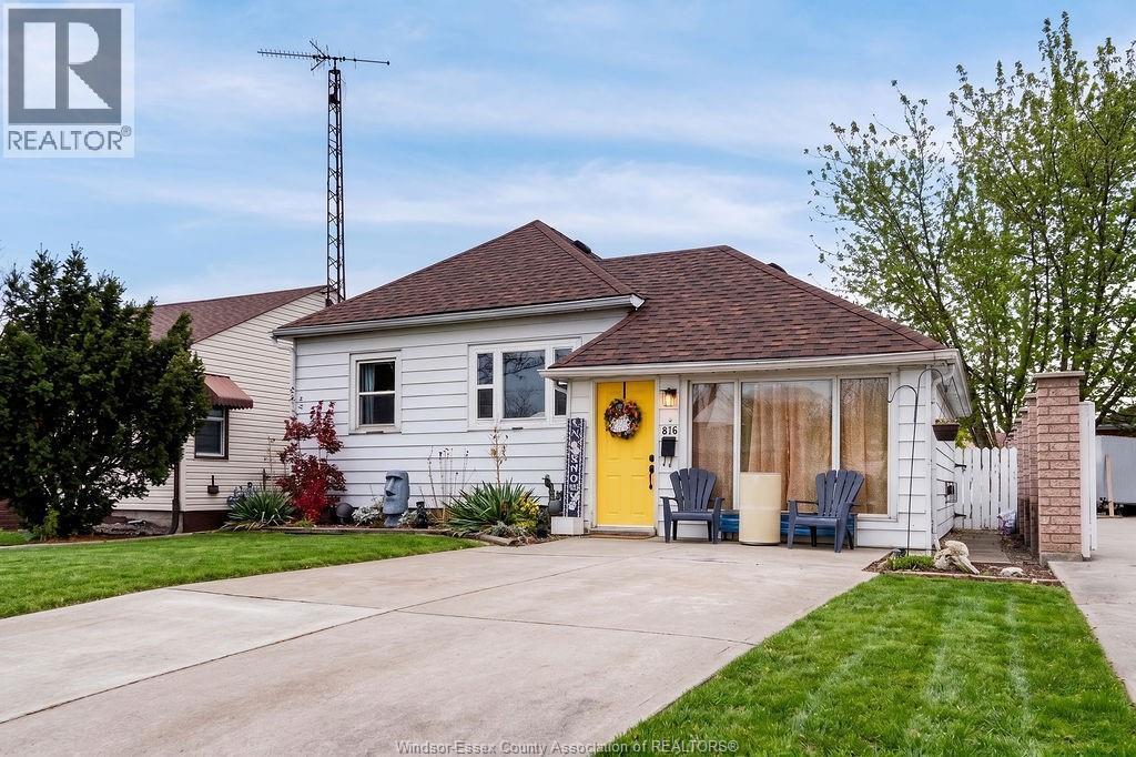 876 Westminster Boulevard, Windsor, ON - Outdoor
