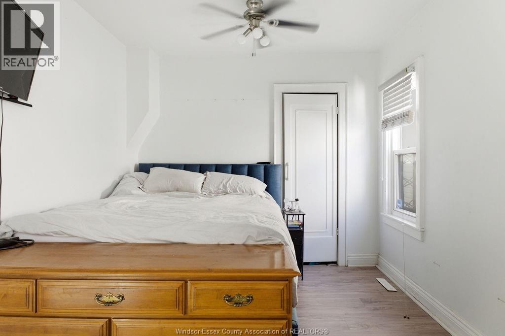 876 Westminster Boulevard, Windsor, ON - Indoor Photo Showing Bedroom