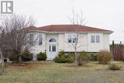 21 Rowsell Boulevard Gander, NL A1V 2R4