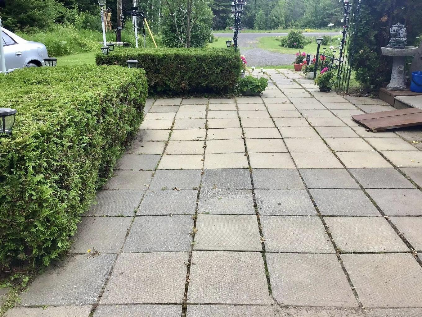1637 Highway 595, Neebing, ON - Outdoor