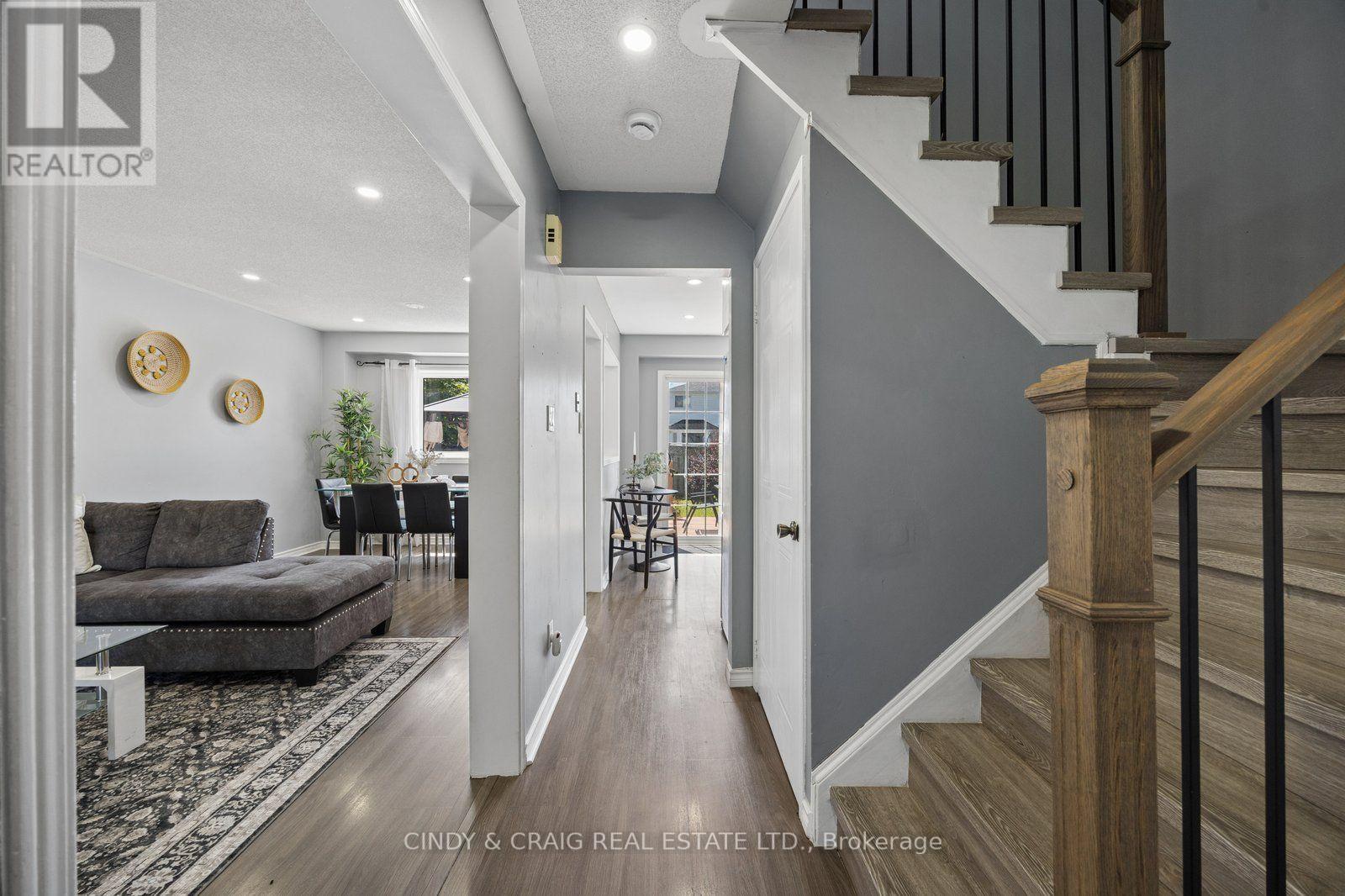25 John Walter Crescent, Clarington, ON - Indoor Photo Showing Other Room