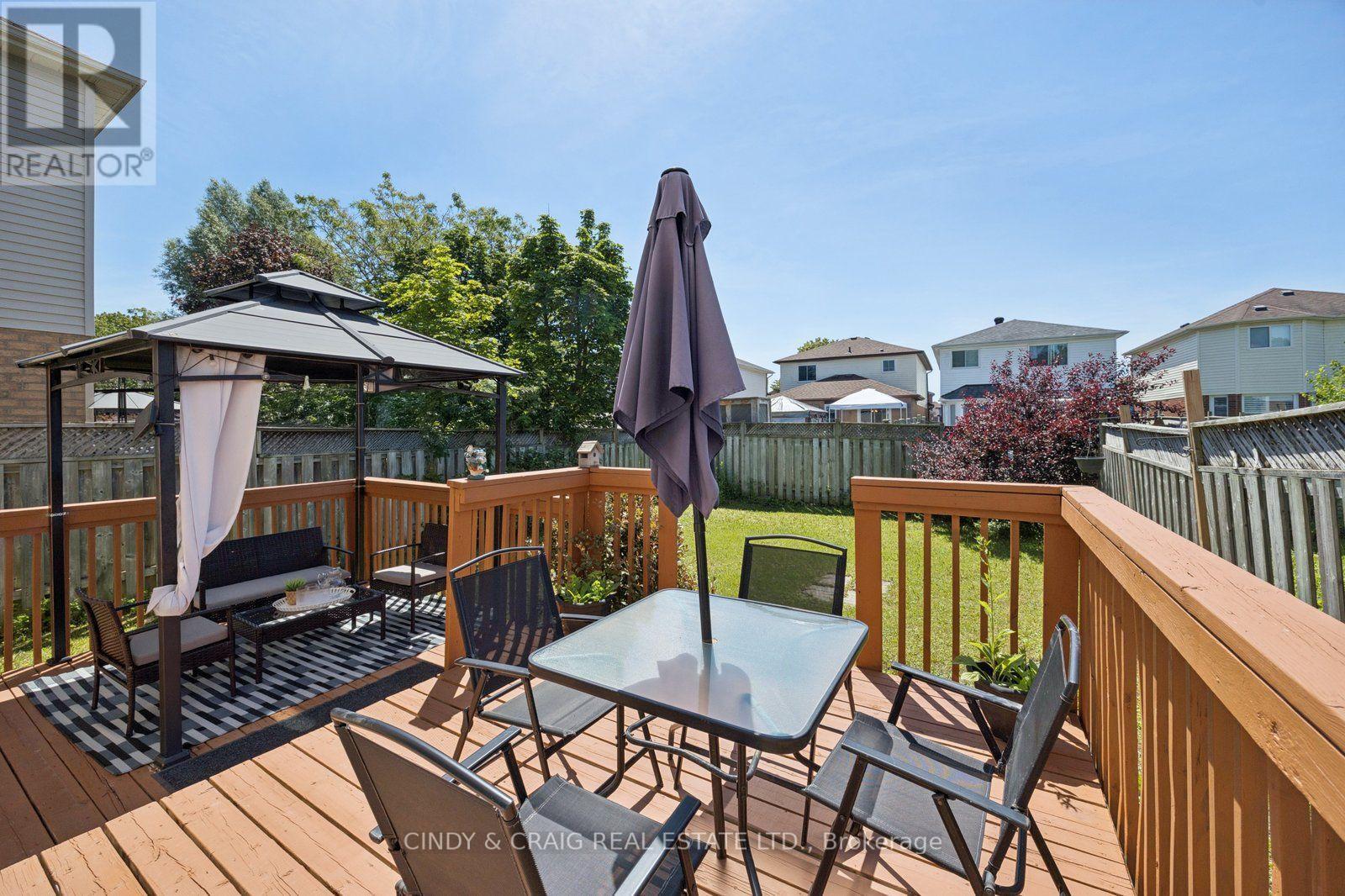 25 John Walter Crescent, Clarington, ON - Outdoor With Deck Patio Veranda With Exterior
