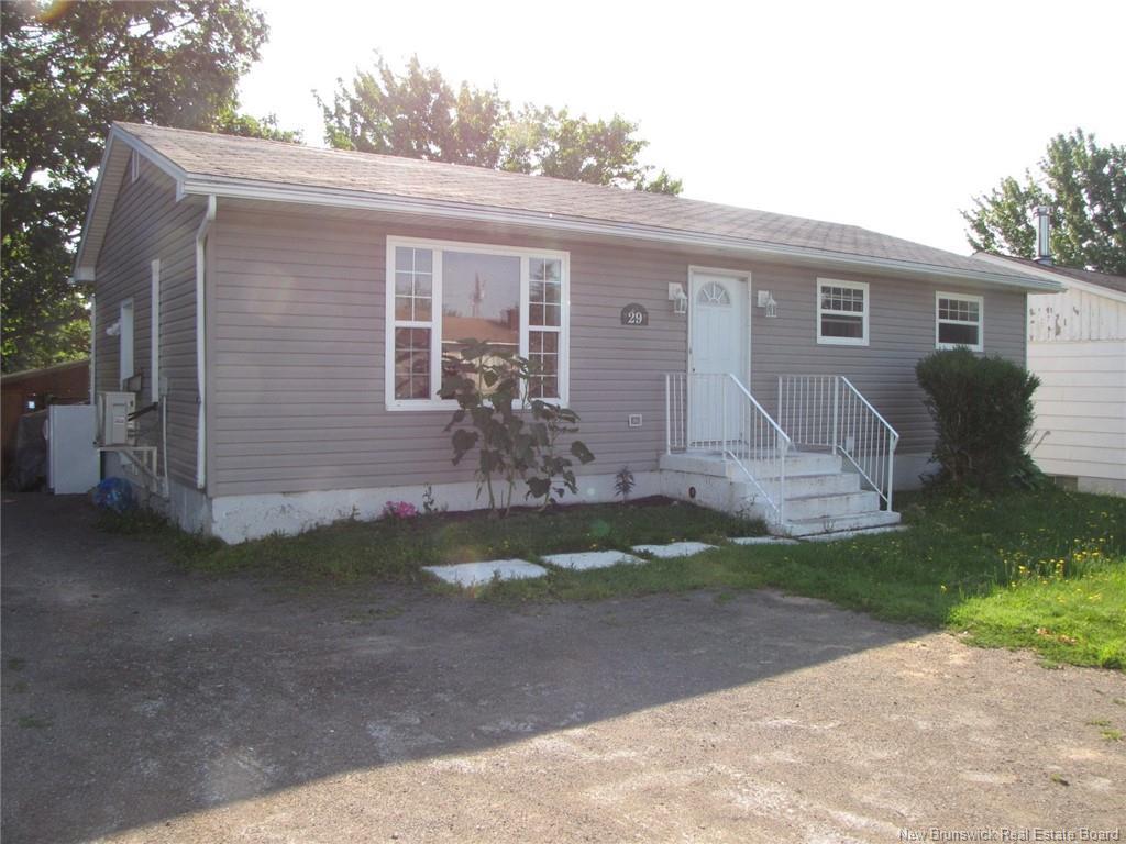 29 Alice Ave, Moncton, NB