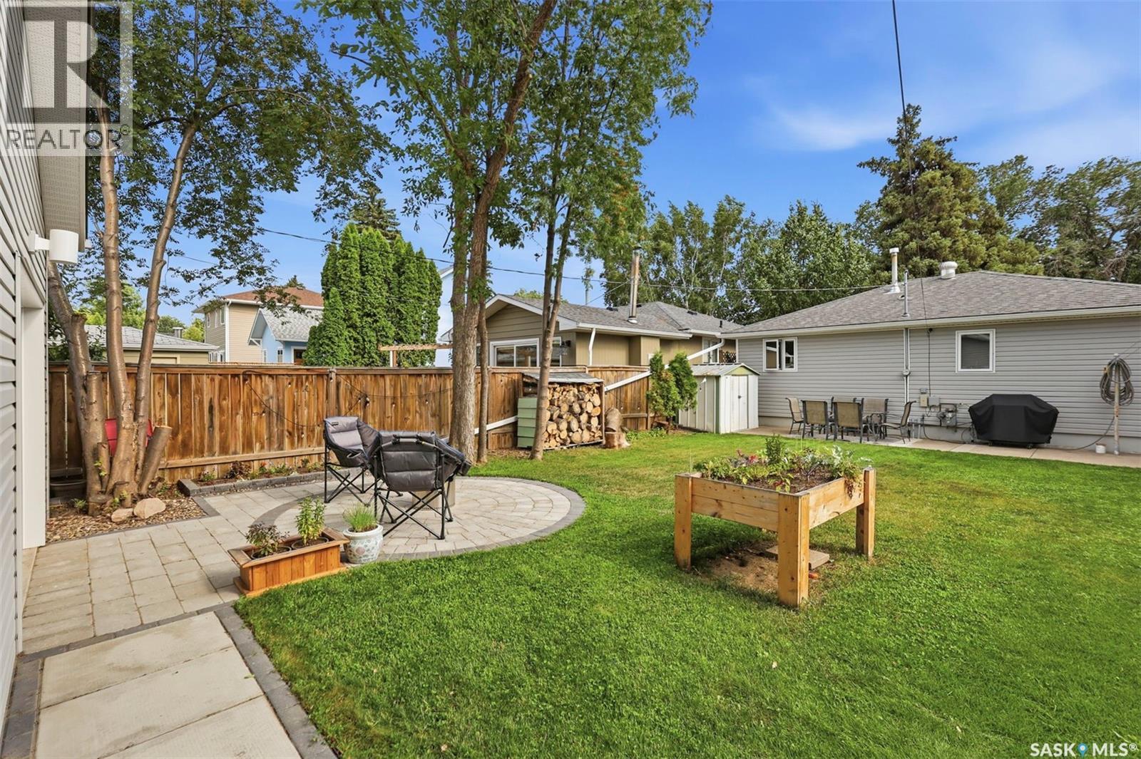 1023 2Nd Street E, Saskatoon, SK - Outdoor