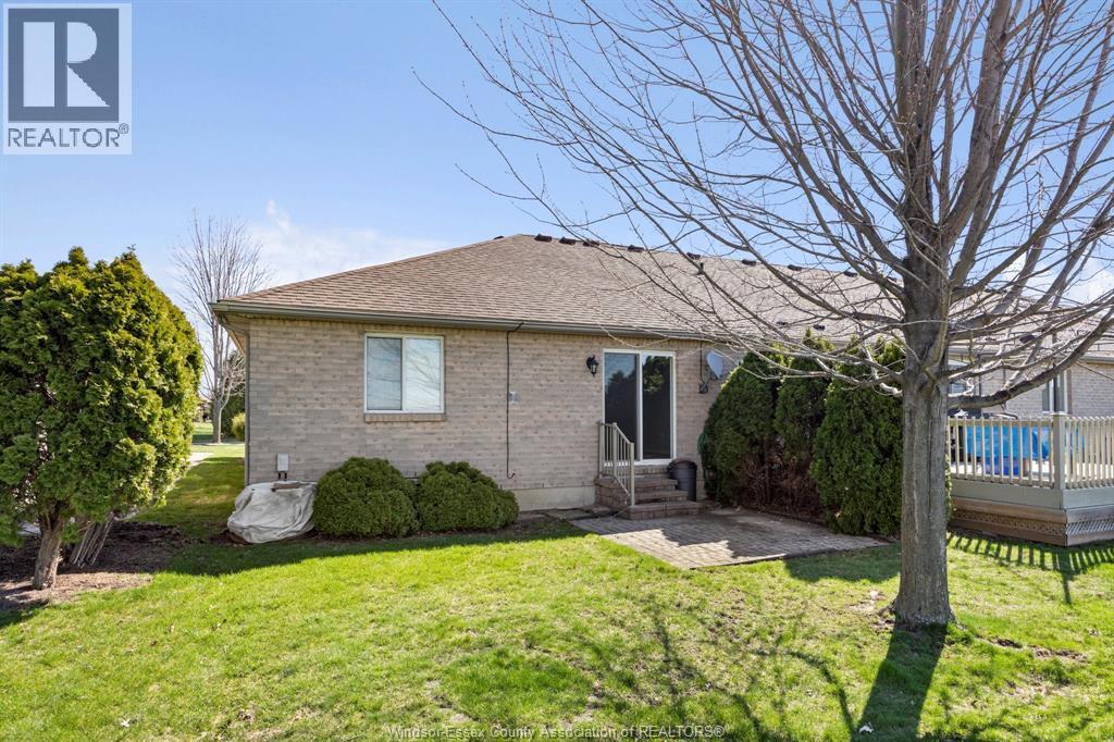 619 Rodfam, Windsor, ON - Outdoor