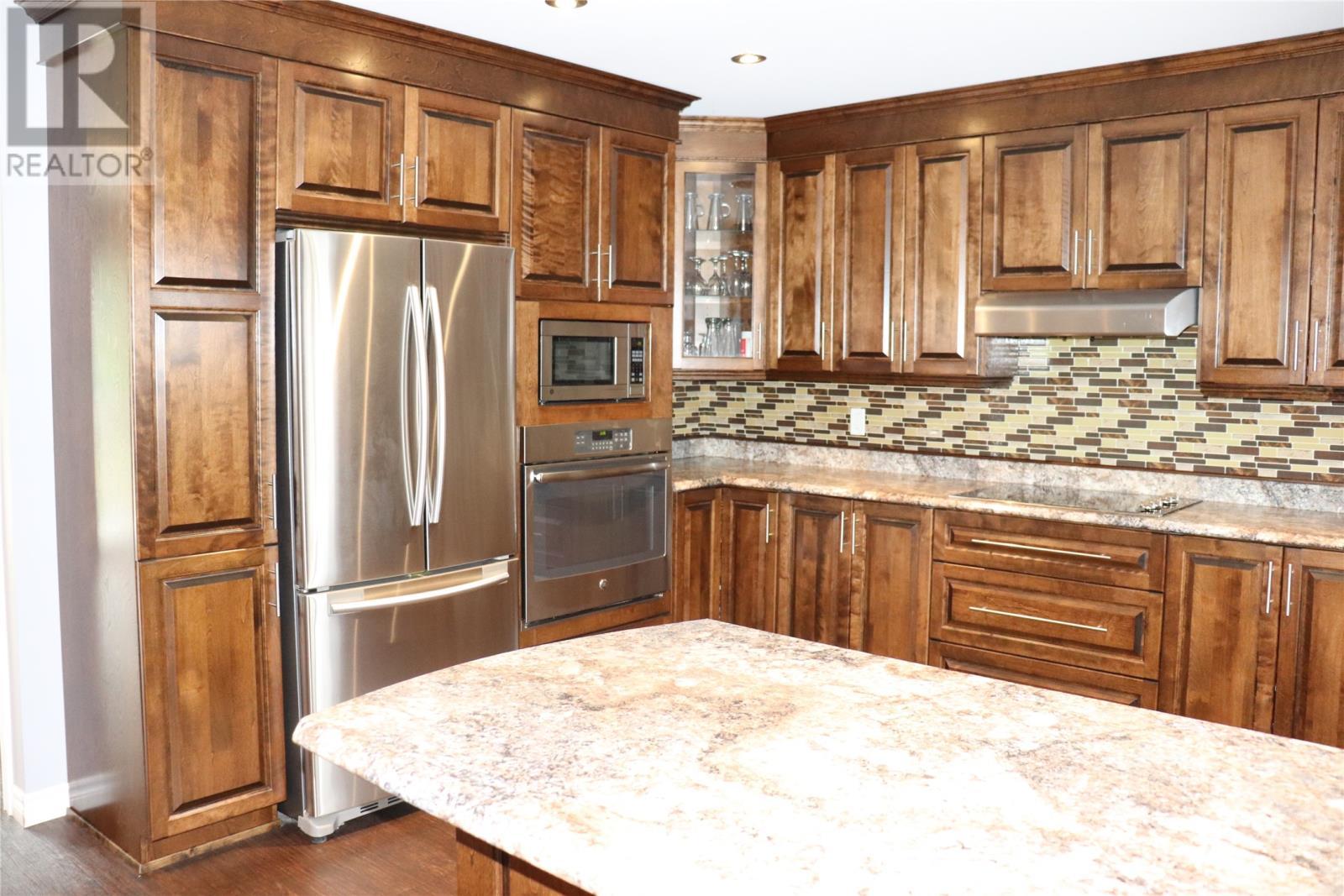 68 Main Road, Cold Brook, NL - Indoor Photo Showing Kitchen With Stainless Steel Kitchen