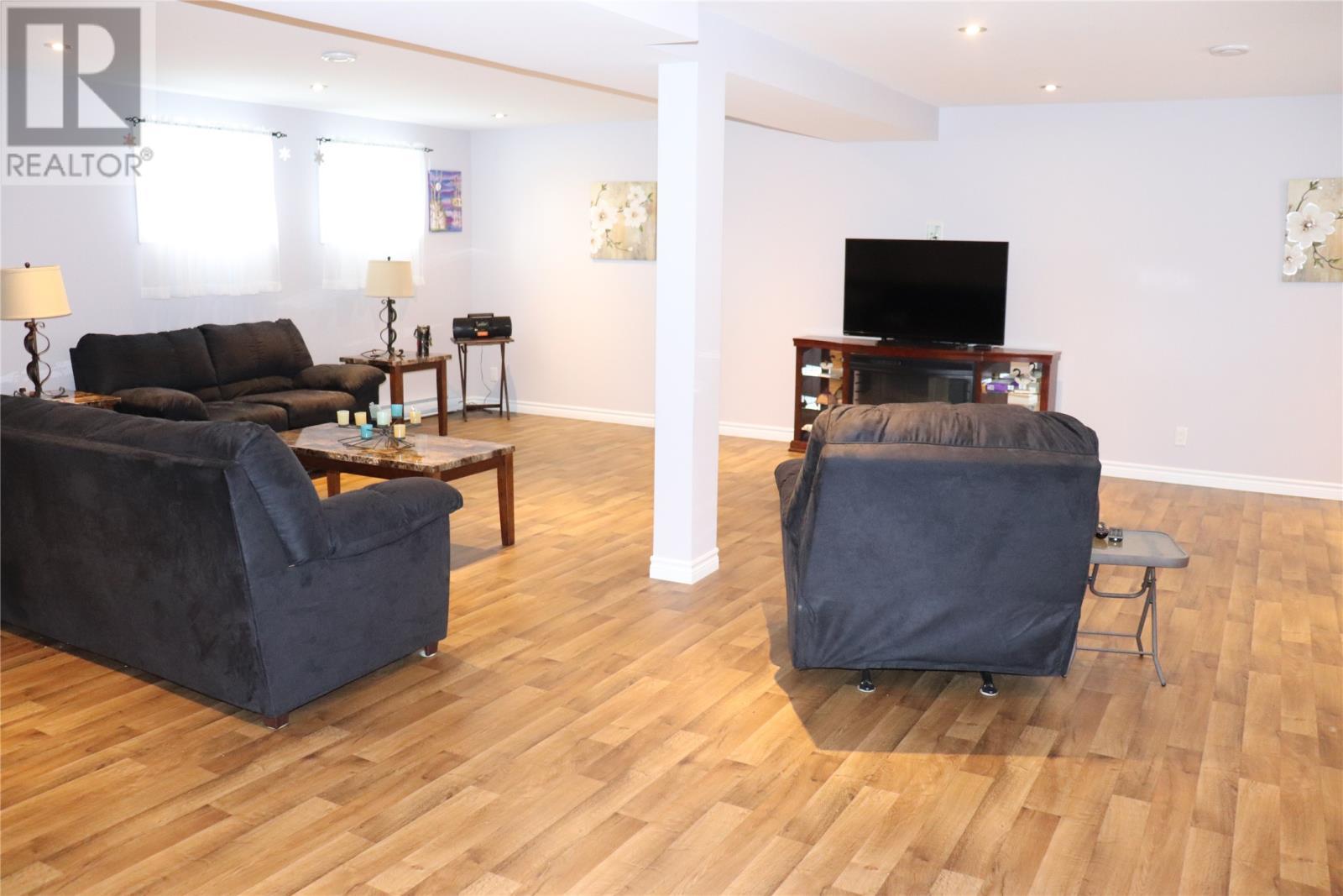 68 Main Road, Cold Brook, NL - Indoor