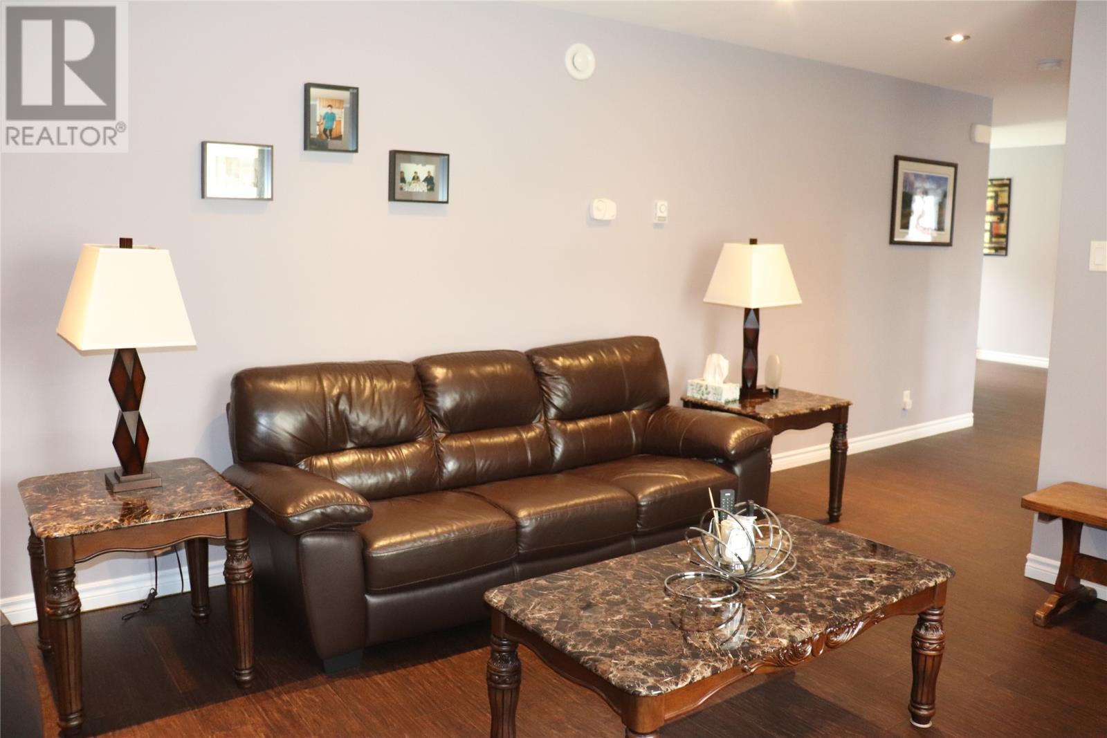 68 Main Road, Cold Brook, NL - Indoor Photo Showing Living Room