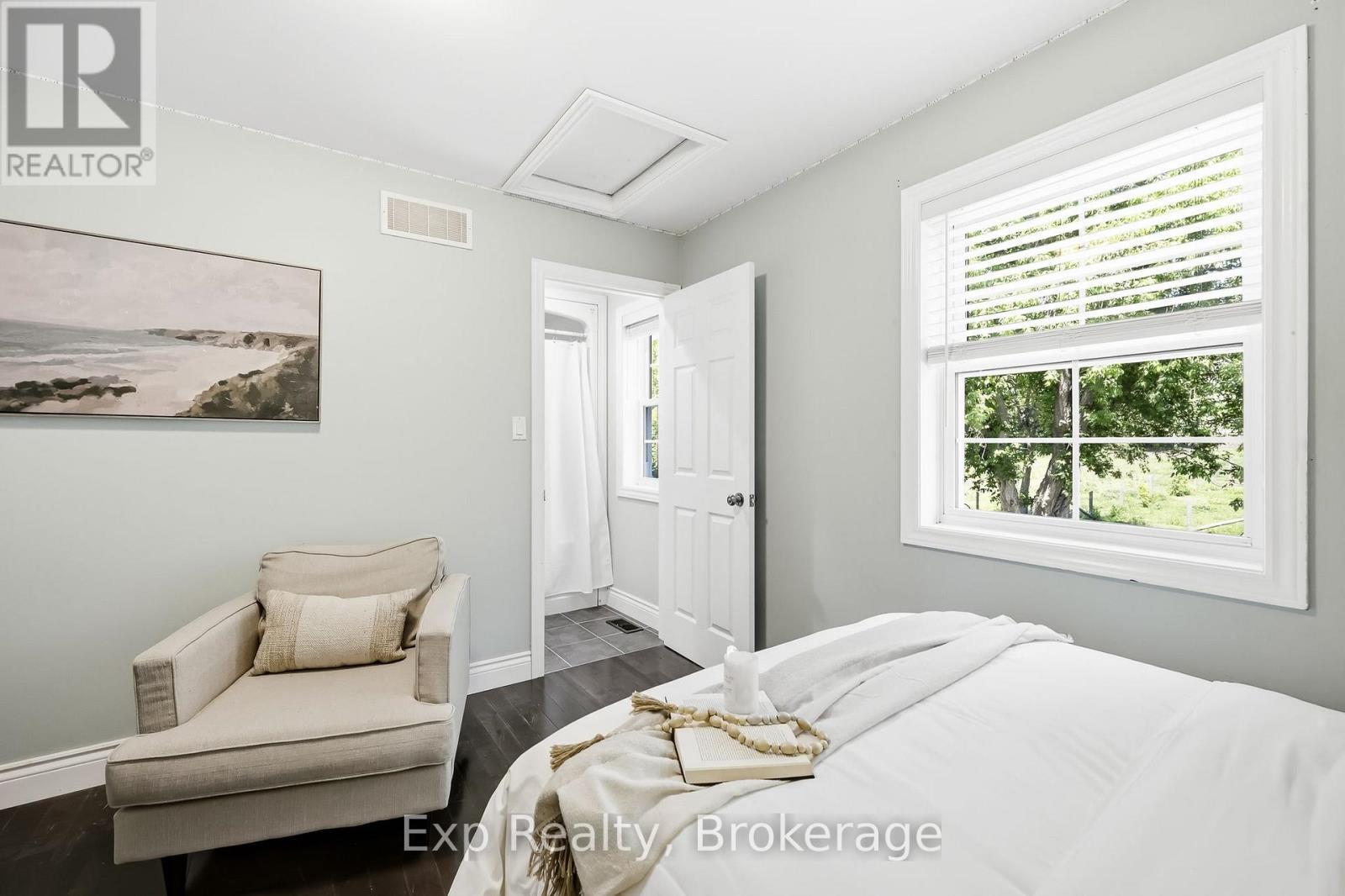 897 Dingman Road, Cramahe, ON - Indoor Photo Showing Bedroom