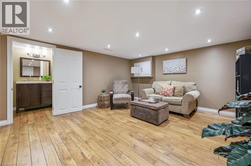 460 Parkview Crescent, Cambridge, ON - Indoor