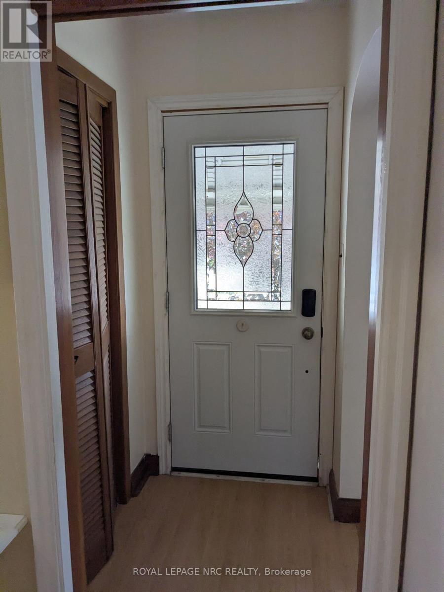 Main Floor Entry - Upper - 187 Neff Street, Port Colborne (Main Street), ON - Indoor Photo Showing Other Room